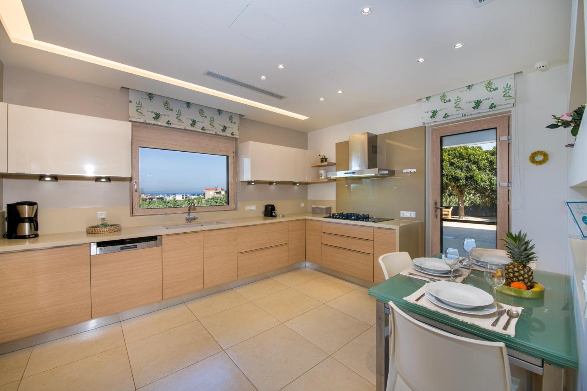 Four Seasons Private Villa - Seaview - Big Heated Pool - Gym - Sport Activities Gouves Buitenkant foto